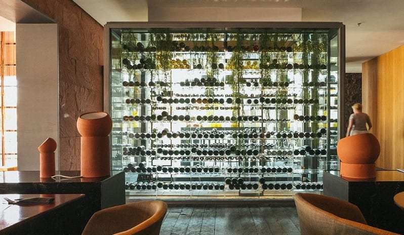 SALOBRE RESORT AND SPA - 19TH HOLE WINE CELLAR